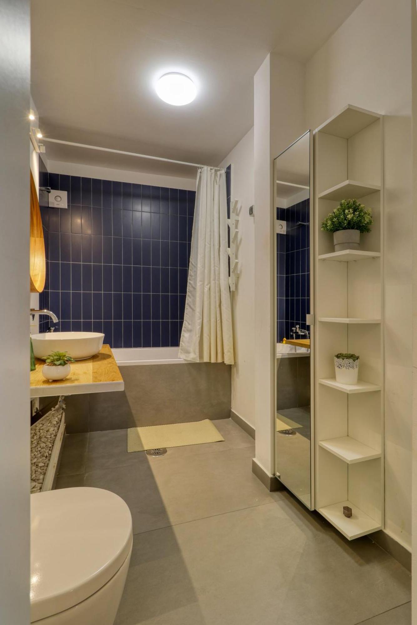 Urban Chic Apartment Bukares Bagian luar foto